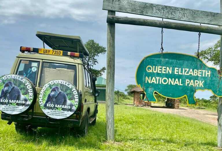 Queen Elizabeth national park signpost